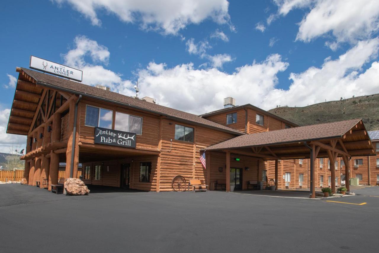 The Antler Lodge - Gardiner Luaran gambar