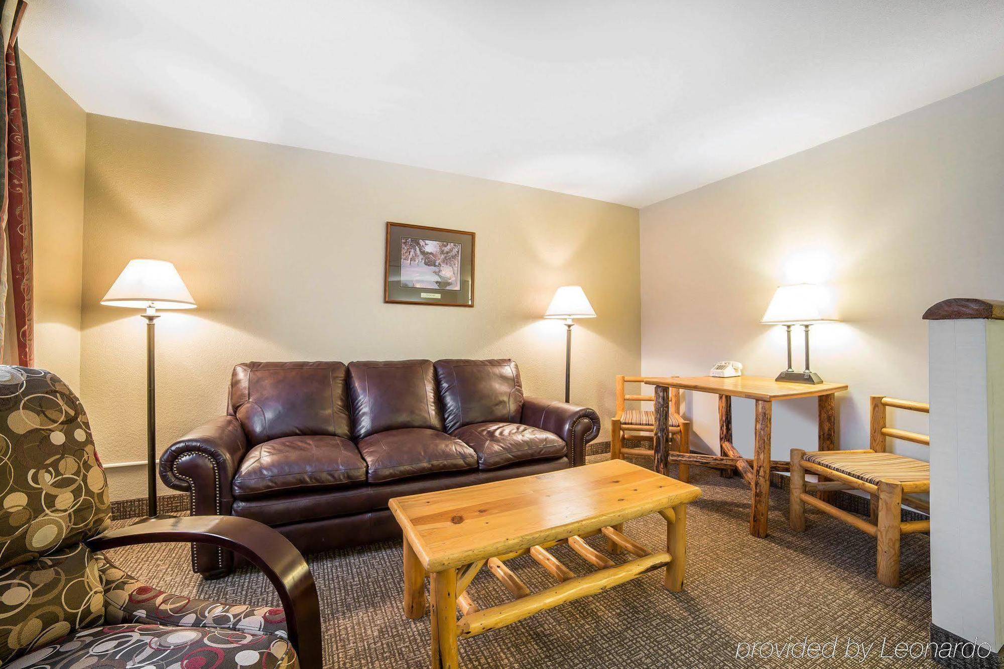 The Antler Lodge - Gardiner Luaran gambar