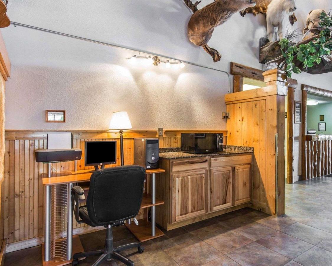 The Antler Lodge - Gardiner Luaran gambar
