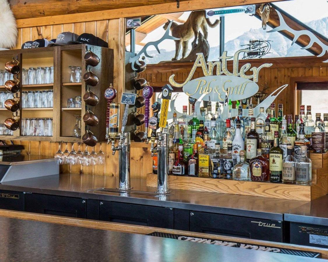 The Antler Lodge - Gardiner Luaran gambar